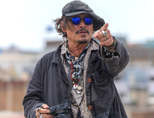 O Tζόνι Ντεπ θα κάνει guest εμφάνιση σε σόου μόδας της Ριάνα