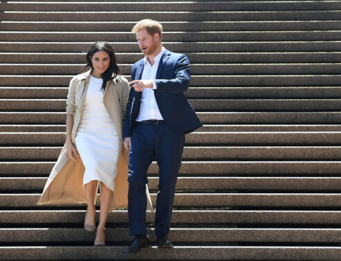 Στο ντοκιμαντέρ του Netflix ο πρίγκιπας Χάρι και η Μέγκαν Μαρκλ εξαπολύουν επίθεση στη βασιλική οικογένεια