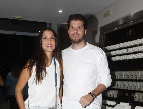 Ο Λούκας Γιώρκας και η σύντροφός του