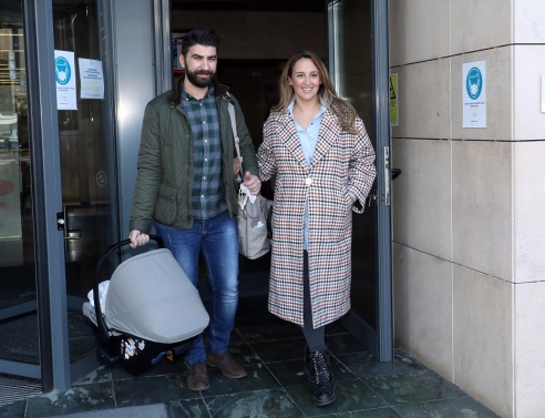 H Kλέλια Πανταζή με τον σύζυγό της Λευτέρη Τσάκαλο