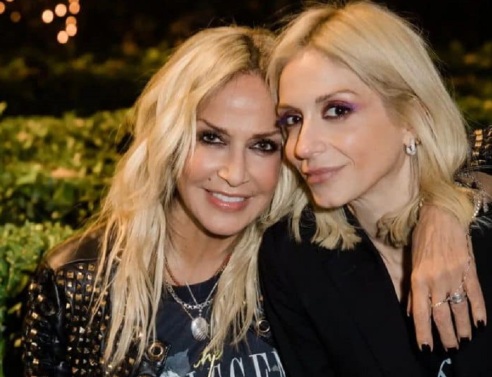 Άννα Βίσση και Σοφία Καρβέλα