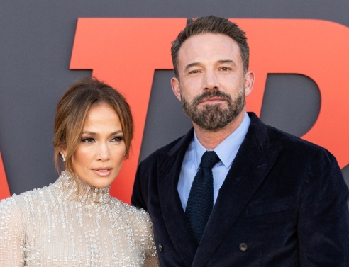 Η Jennifer Lopez ανακοινώνει νέο άλμπουμ και νέα ταινία για το 2024