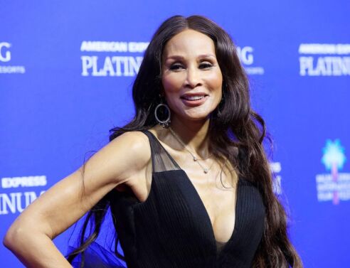 Μπέβερλι Τζόνσον: Η αποκάλυψη του supermodel για την εποχή που μεσουρανούσε