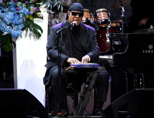 Ο Stevie Wonder δεν είναι νεκρός