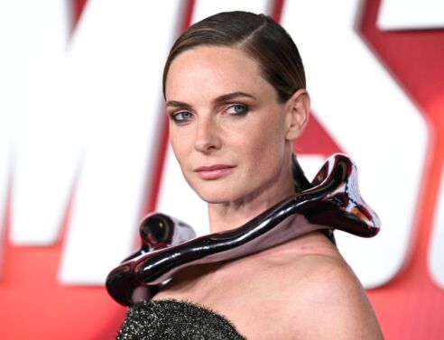 Rebecca Ferguson: Tom Cruise, Hugh Grant, ποιος έκανε bullying στην ηθοποιό;