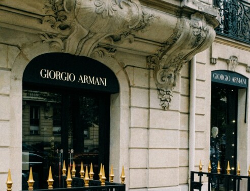 Γιατί Armani και Dior είναι στο στόχαστρο ελεγκτικών Αρχών της Ιταλίας