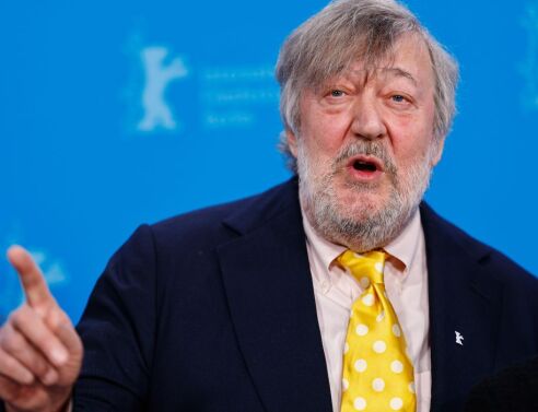 Στίβεν Φράι για Τζ. Κ Ρόουλινγκ: Είναι χαμένη υπόθεση 