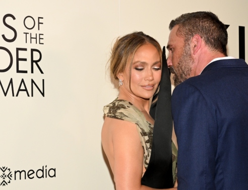 Τζένιφερ Λόπεζ και Μπεν Άφλεκ στην πρεμιέρα της ταινίας «Kiss of the Spider Woman»