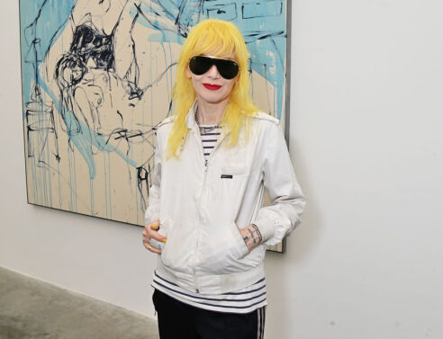 Πέθανε στα 66 χρόνια της η σχεδιάστρια μόδας Παμ Χογκ