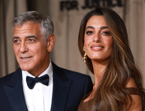 Ο Τζορτζ Κλούνεϊ με την σύζυγό του Αμάλ