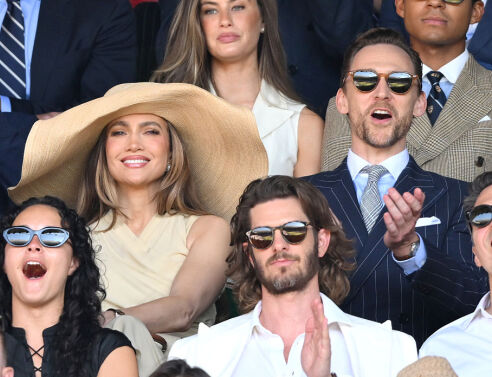 Η Τζένιφερ Λόπεζ πήγε στο Wimbledon και όλοι μιλούσαν για... το καπέλο της