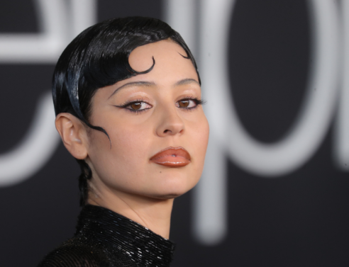 Revenge eyeliner: Η beauty εκδοχή του revenge dress που γίνεται viral