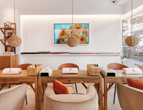 Hey You Nails (& champagne)