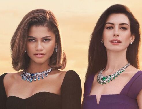 Ζεντάγια και Αν Χάθαγουεϊ πρωταγωνιστούν στην καμπάνια του Bulgari