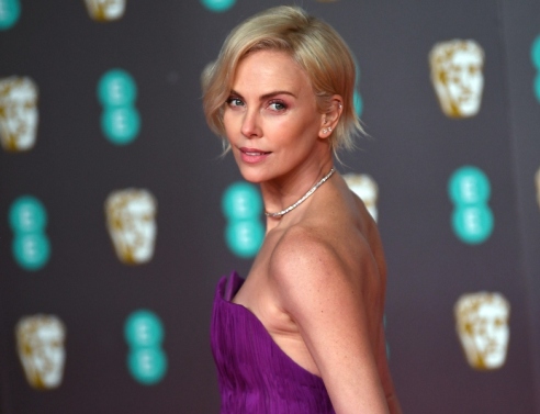 Η Σαρλίζ Θερόν