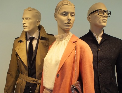 shopping-mannequins-the-total-business.jpeg
