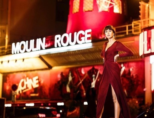 Το Παρίσι της Αγγελικής Τσιώνου