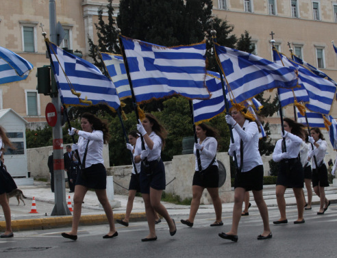 μαθητική παρέλαση / athens voice / © EUROKINISSI / ΓΙΑΝΝΗΣ ΠΑΝΑΓΟΠΟΥΛΟΣ