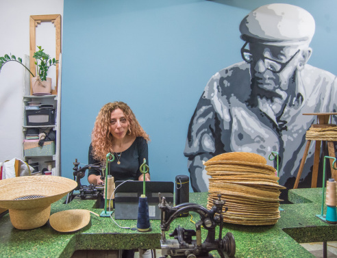 © Θανάσης Καρατζάς 