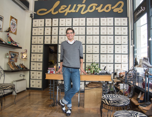 © Θανάσης Καρατζάς