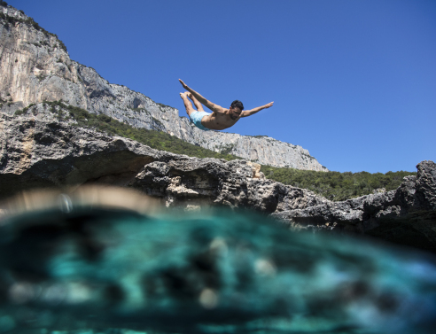 Ο surfer Francisco Porcella μας συστήνει τα Intimissimi Uomo