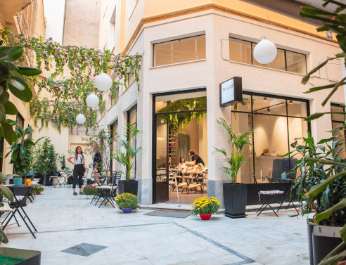 Το χώρο έχει επιμεληθεί το αρχιτεκτονικό γραφείο AVW Architecture, © Θανάσης Καρατζάς