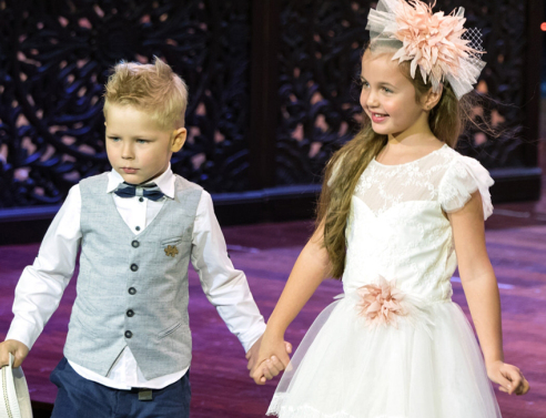 Η Stova Bambini στο Yes I Do Catwalk by ghd