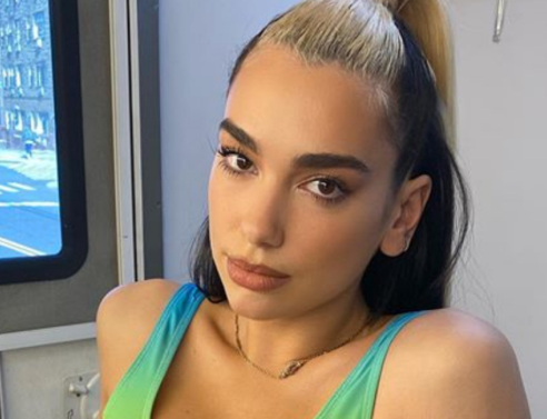 Διάσημοι και μαλλιά στην καραντίνα