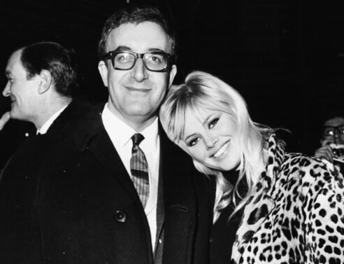 Britt Ekland -Peter Sellers 