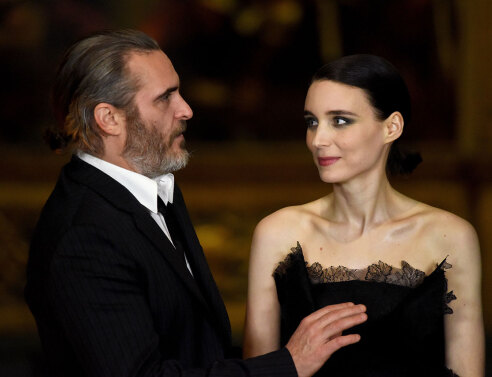 Χοακίν Φίνιξ - Ρούνεϊ Μάρα