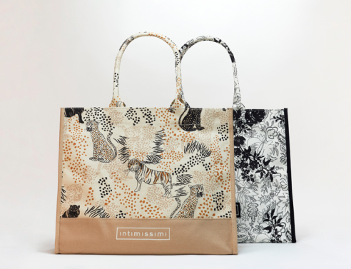 ​Η Intimissimi άνοιξε και πάλι τα καταστήματά της και σας υποδέχεται με νέα κομμάτια από τη συλλογή SS20 και με special promo.