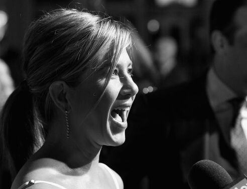 #WomenSupportingWomen: το νέο hashtag-challenge του instagram