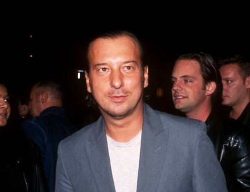 Ο Χέλμουτ Λανγκ επιστρέφει στη μόδα