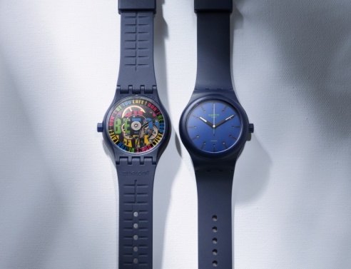 Μοντέλα της Swatch με υλικά φυσικής προέλευσης