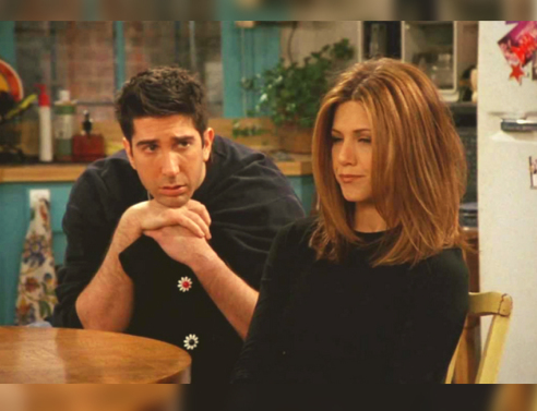 Ο Ντέιβιντ Σουίμερ (Ρος) και η Τζένιφερ Άνιστον (Ρέιτσελ) στη σειρά Φιλαράκια, στη σκηνή χωρισμού