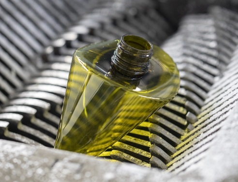 Τσαλακωμένο πλαστικό μπουκάλι KORRES