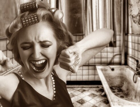 Αν κόψεις αυτά τα 6 λάθη, τα μαλλιά σου θα δείχνουν πιο υγιή