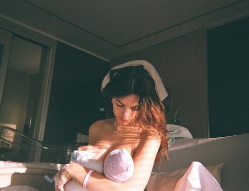  Έμιλι Ραταϊκόφσκι