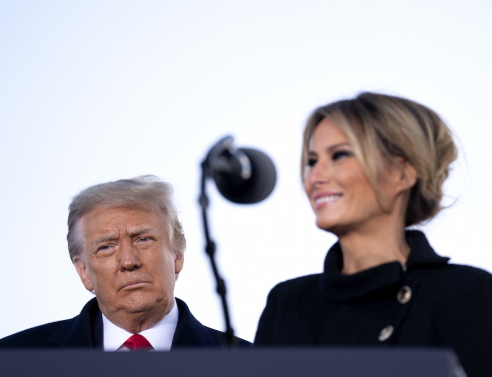 Ντόναλντ Τραμπ: Όπου γάμος και χαρά…