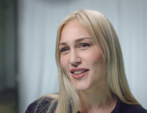 DOVE: Γιατί σταματήσατε να σκέφτεστε τη φροντίδα;