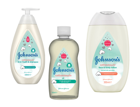 Γνωρίστε τη σειρά CottonTouch της Johnson's, τα ειδικά σχεδιασμένα προϊόντα για τη φροντίδα της ευαίσθητης επιδερμίδας των νεογέννητων.