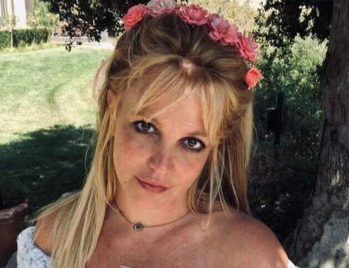 Μπρίτνεϊ Σπίαρς (ΦΩΤΟ ΑΡΧΕΙΟΥ) - Η Αμερικανίδα τραγουδίστρια έδειξε τα οπίσθιά της στο Instagram μετά την κριτική που δέχτηκε από haters για την εξωτερική της εμφάνιση