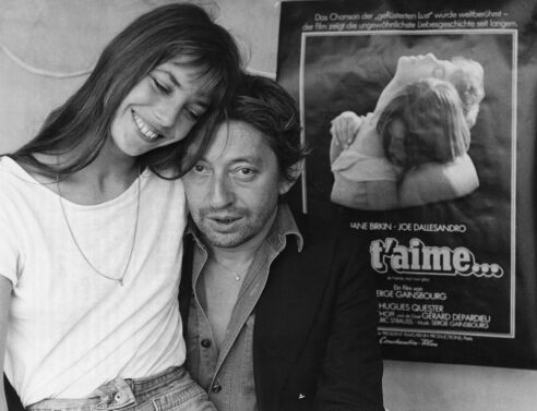 Η εμβληματική Τζέιν Μπίρκιν κλείνει τα 75