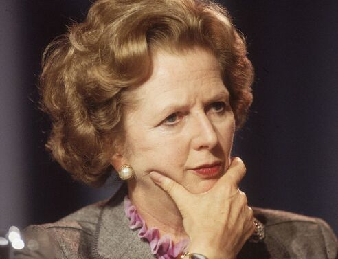 Μάργκαρετ Θάτσερ: Η ζωή, η πολιτική καριέρα και οι οικογενειακές σχέσεις της Βρετανίδας πρωθυπουργού. 