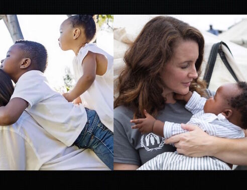 8 celebrities που γνώρισαν τη μητρότητα μετά τα 40 είτε μέσω εξωσωματικής γονιμοποίησης είτε μέσω υιοθεσίας και παρένθετης μητέρας είτε μέσω φυσικής σύλληψης.