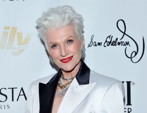 Έλον Μασκ – Η 73χρονη μητέρα του εργάζεται ακόμα ως μοντέλο