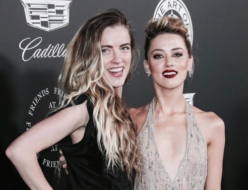 Γουίτνεϊ Ενρίκες και Άμπερ Χερντ