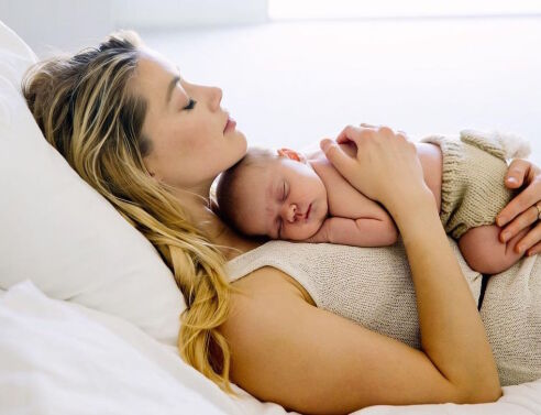 Άμπερ Χερντ και Ούνα Πέιτζ