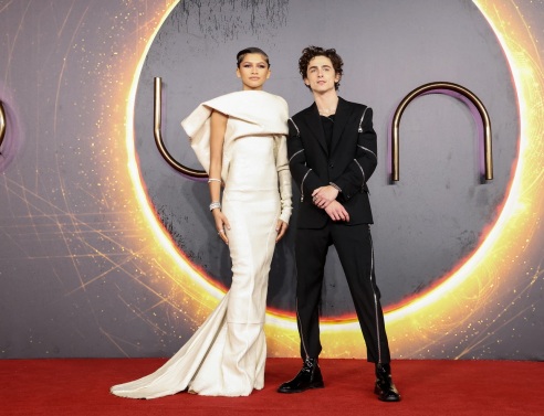 Zendaya και Timothee Chalamet στην πρεμιέρα της ταινίας Dune στο Λονδίνο