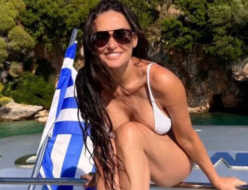 Η Ντέμι Μουρ στις διακοπές της στην Ελλάδα